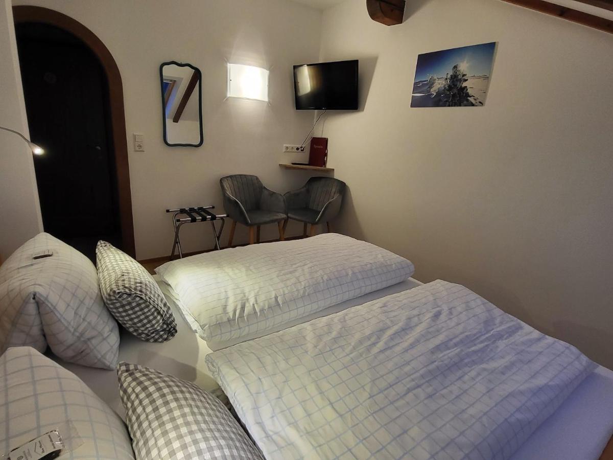 Haus Miriam Hotel Sankt Lorenzen ob Murau Bagian luar foto