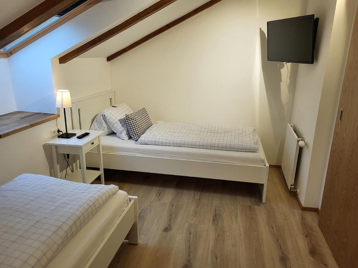 Haus Miriam Hotel Sankt Lorenzen ob Murau Bagian luar foto
